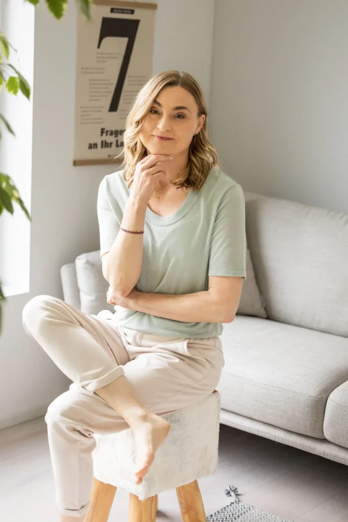 Patricia Myriam im Gesprächsraum – Expertin für Stressrelease, Standortbestimmung und Veränderungsprozesse